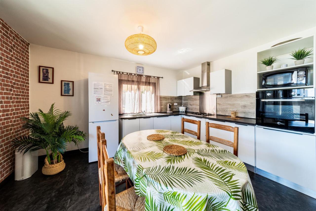 F3 Rdc L Horizon Apartman Petite Île Kültér fotó